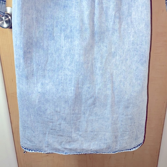 Celebrity Pink Jeans Stonewashed Denim Midi Dress - Picture 12 of 12